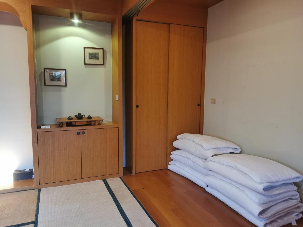 Posia 122 Apartment Tainan Luaran gambar